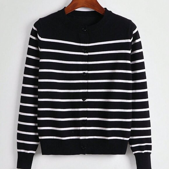 Black Casual Women's Cardigan - Picture 4 of 5